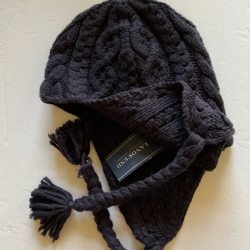 LANDS' END Women's Aran Hat with Ties NWT Size OSFM